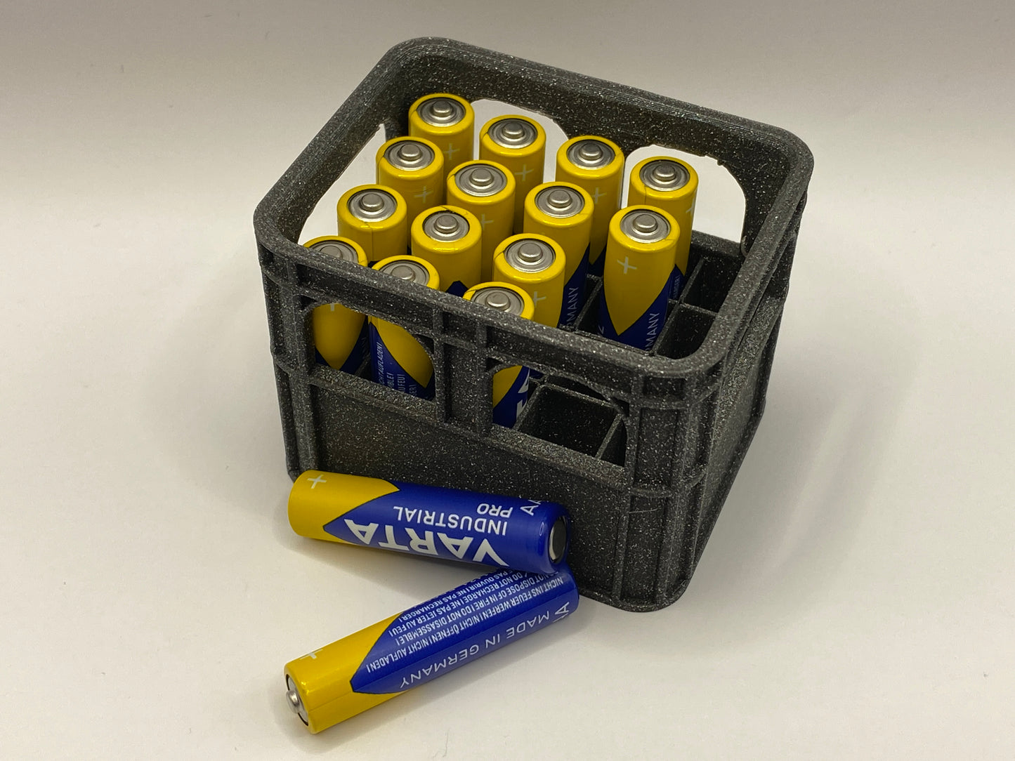 Batterien/Akkus Aufbewahrung, Box, Organizer, Kiste, GetrÀnkekiste, AA, AAA, 9V