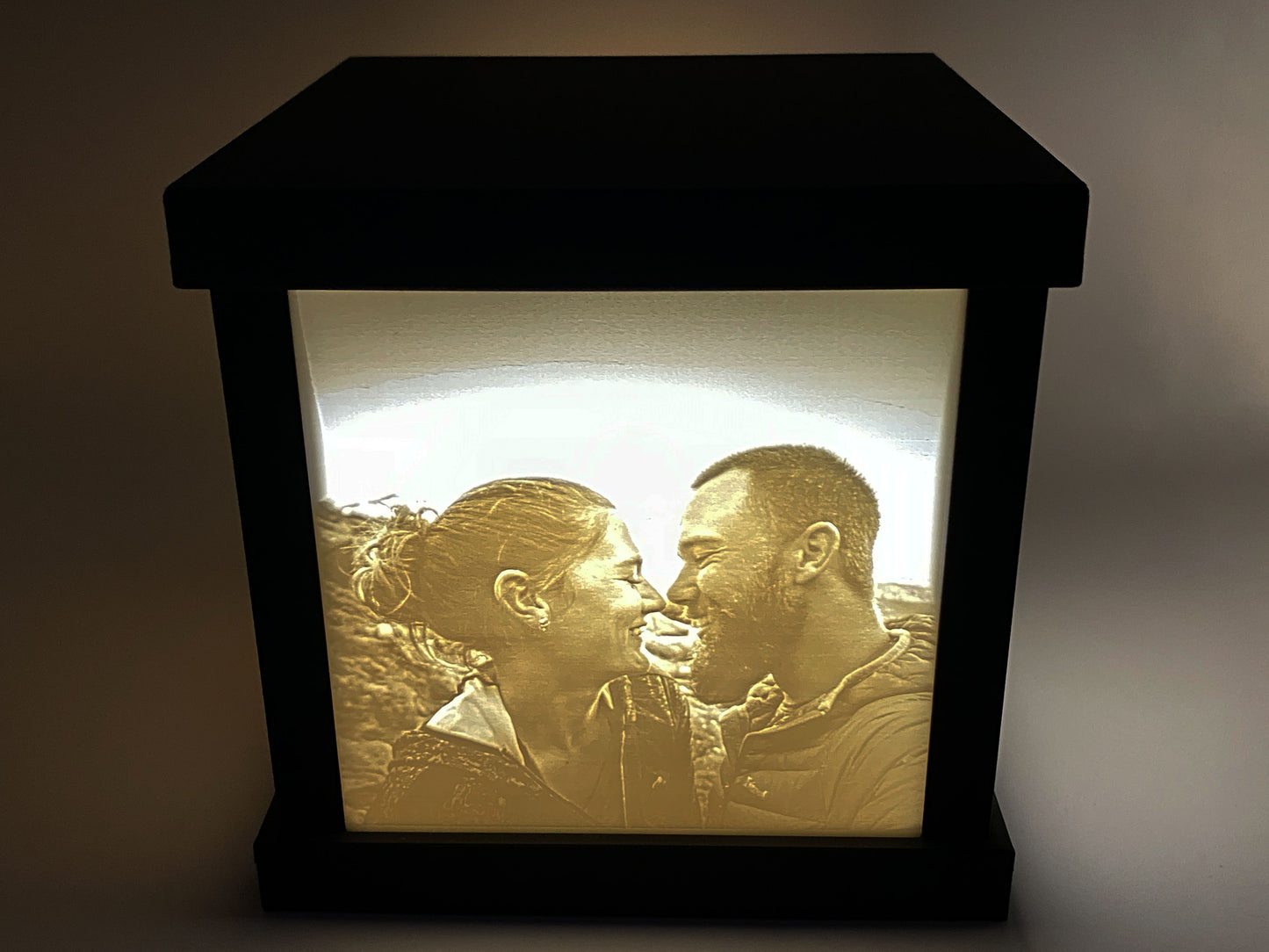 3D-Fotobox beleuchtet für bis zu 4 Fotos, batteriebetrieben, lithophane, personalisiert